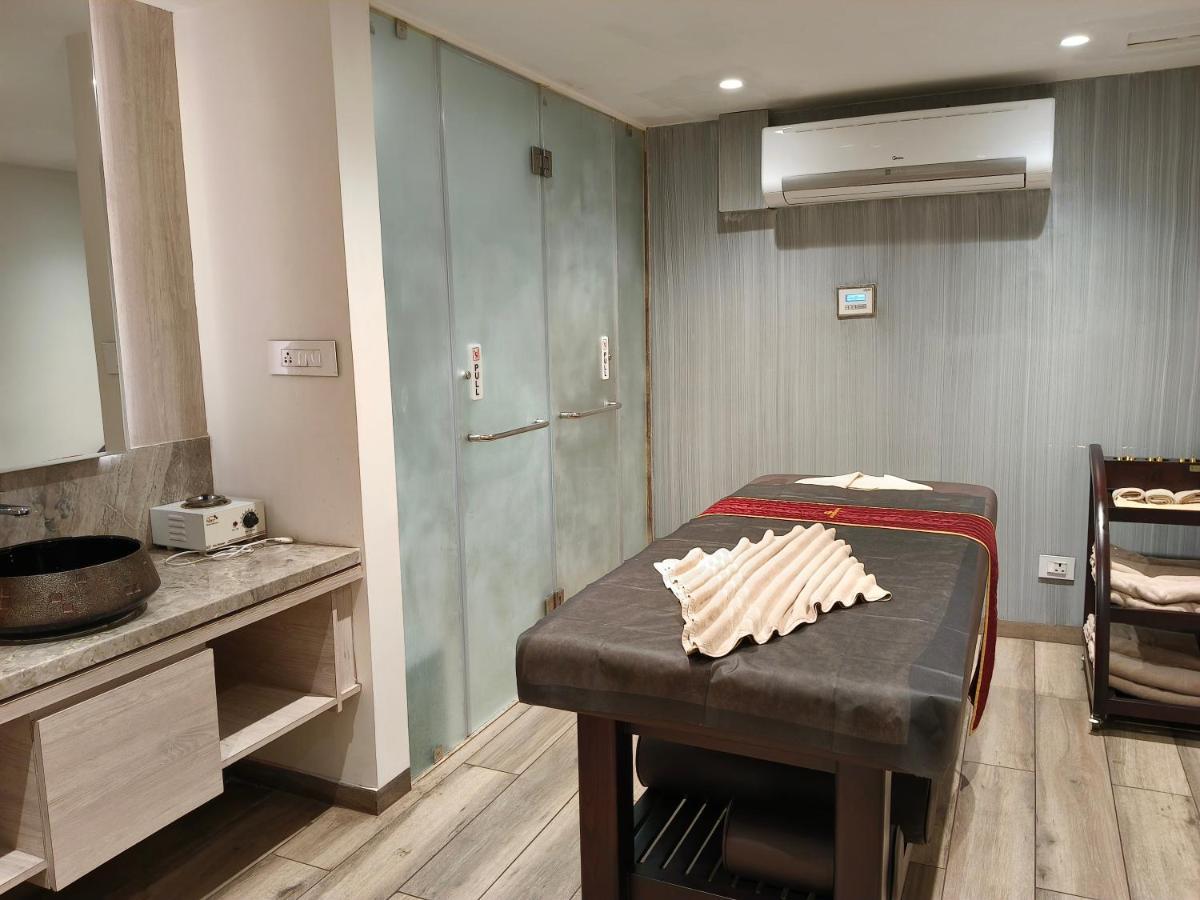 Bellevue Sarovar Premiere Junagadh Exterior foto