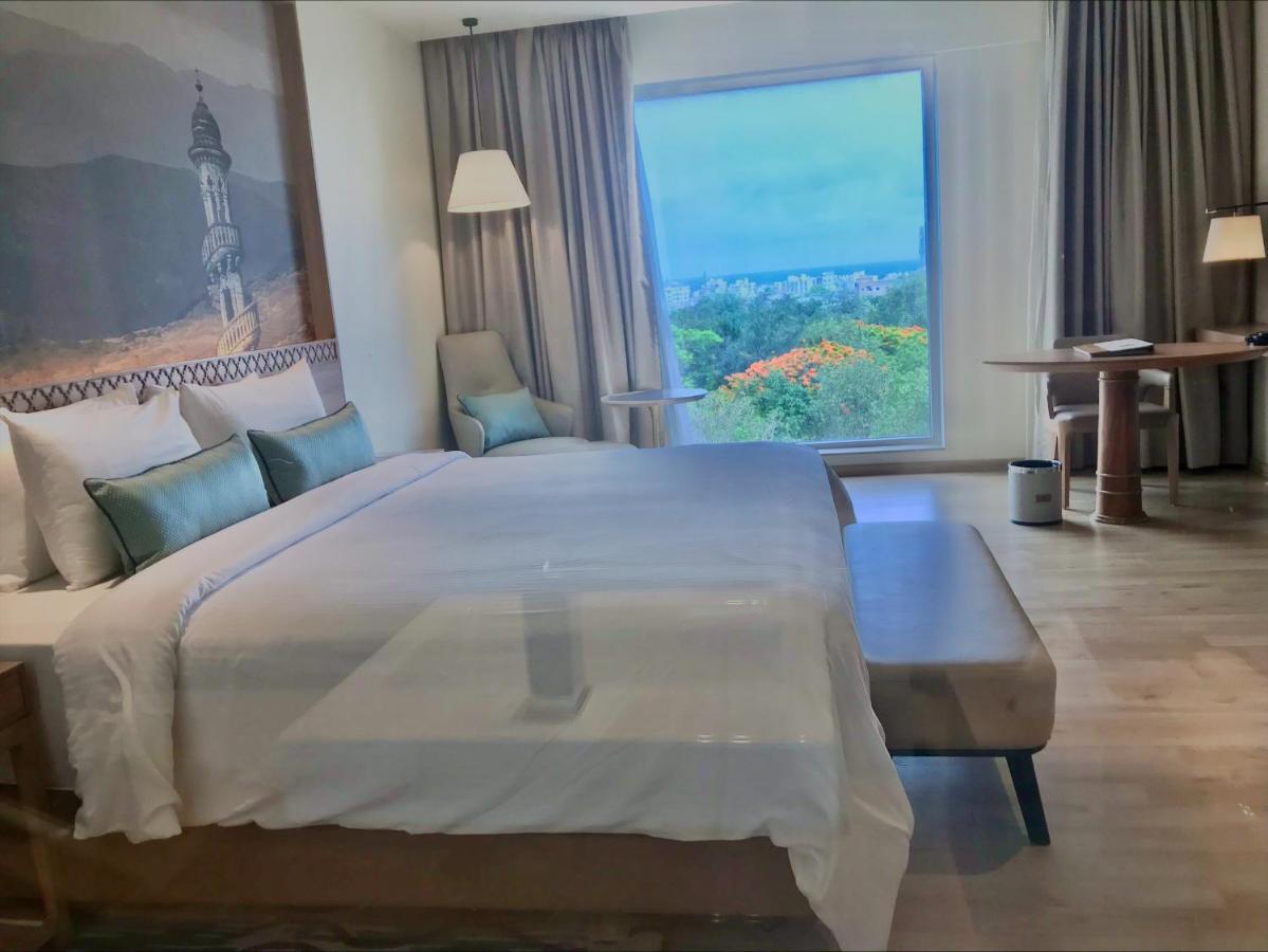 Bellevue Sarovar Premiere Junagadh Exterior foto